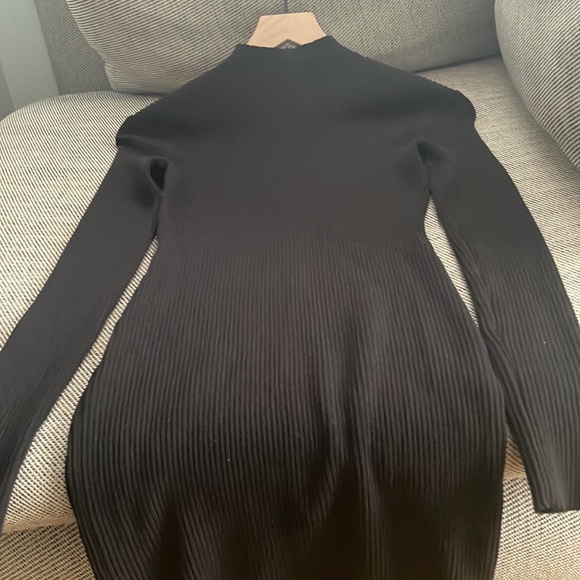 H&M Ribbed Dress - Picture 2 of 4